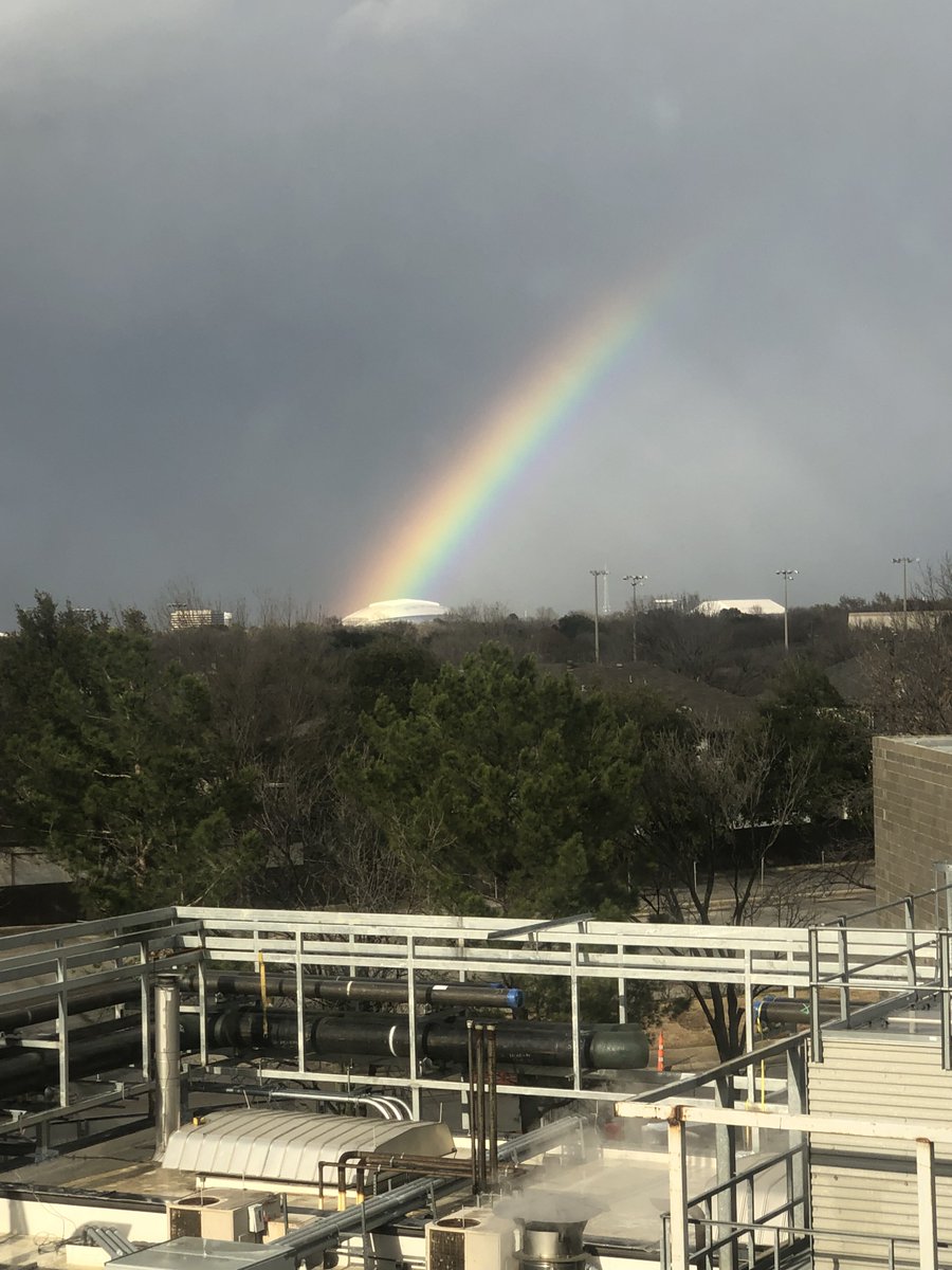 Look, just now from Arlington Medical Center
The end of the rainbow is at Jerry World!
Must mean a Super Bowl for the Cowboys next year.
Or Jerry gets the pot of gold.
