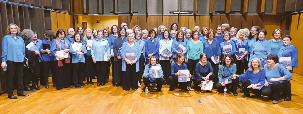 El Cor Canta tweet media