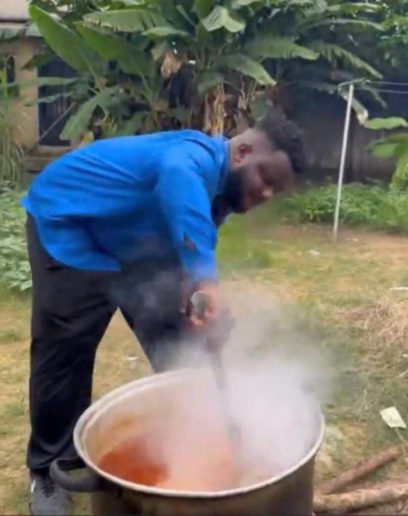 valking ♔ tweet media