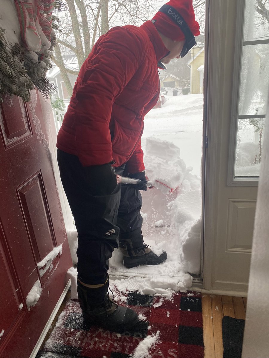 PattiDevine's tweet photo. #StormStayed #PEI https://t.co/UCqxaLa7Ii