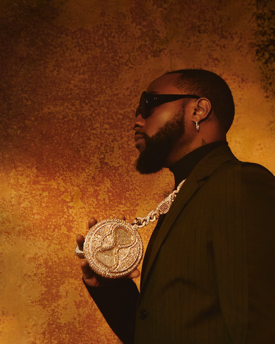 30BG_Updates's tweet photo. .@davido's talent is a gift from above, while the Grammy is a human achievement. 

We Proud Of You, Africa is Proud, Nigeria is Proud ❤️ https://t.co/ZrNQxfqPkE