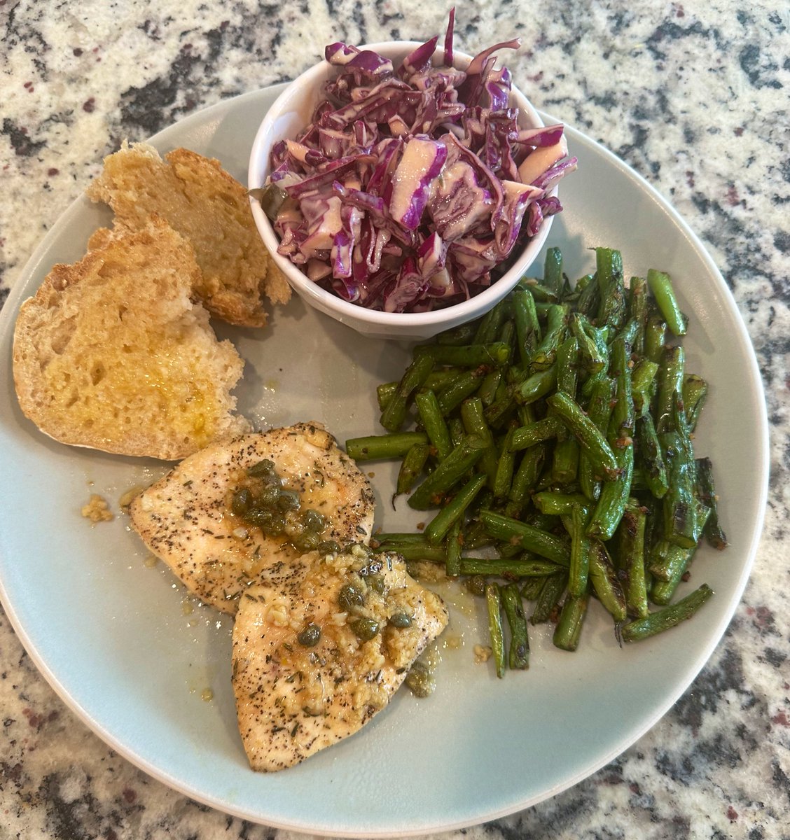 free_style_chef's tweet photo. Homemade snow day lunch is chicken piccata with garlic green beans, purple cabbage slaw, and sourdough bread with butter.
#Snowday #lunch #chickenpiccata #piccata #garlic #greenbeans #purplecabbage #coleslaw #sourdough #bread #butter #homemade #cooking #twittersupperclub #butter https://t.co/JYMtRVKgqe