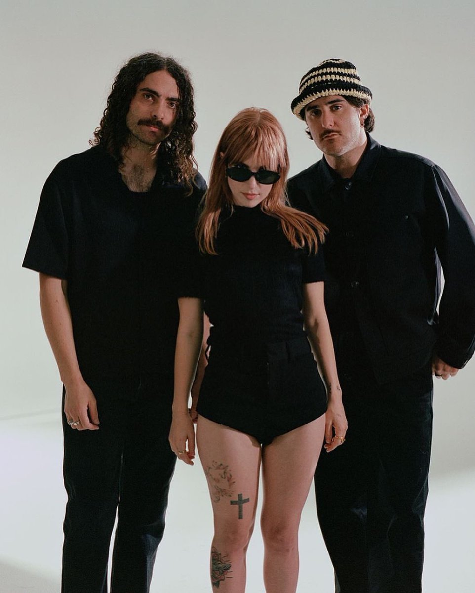 3X GRAMMY AWARD WINNING BAND: PARAMORE