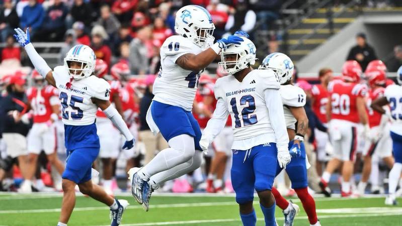 After a great visit, I am blessed to receive my first d1 offer from @BlueHoseFtball <a href="/Coach_DanOwen/">Coach Dan Owen</a> <a href="/coach_jdurrah/">Jordan Durrah</a> <a href="/CoachSHouston1/">Sam Houston</a>