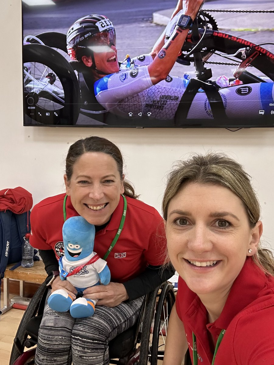 Great start to this term with a visit to Humberston Park Special School with <a href="/jade_windley/">Jade Windley</a> where the children and young people were amazing-especially the dance 💃 🕺 moves &amp; great questions! @sportsfs #everyoneactive #abilitynotdisability #sport #parasport