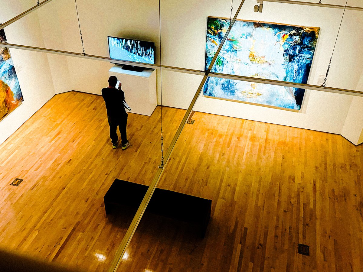 Sawgrasser's tweet photo. DIGITAL Focus
Appleton Museum Ocala Florida USA
#streetphotography #vintageaesthetic #appletonmuseum #indoorphotography #photography #original
Indoor street photo https://t.co/eAYlSHOaEA