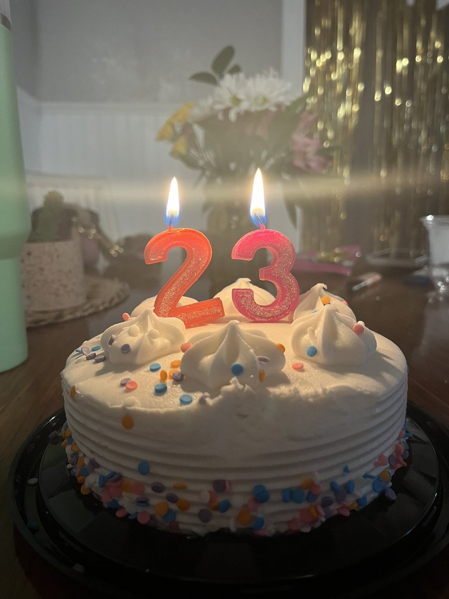 Alysa Rubin tweet media