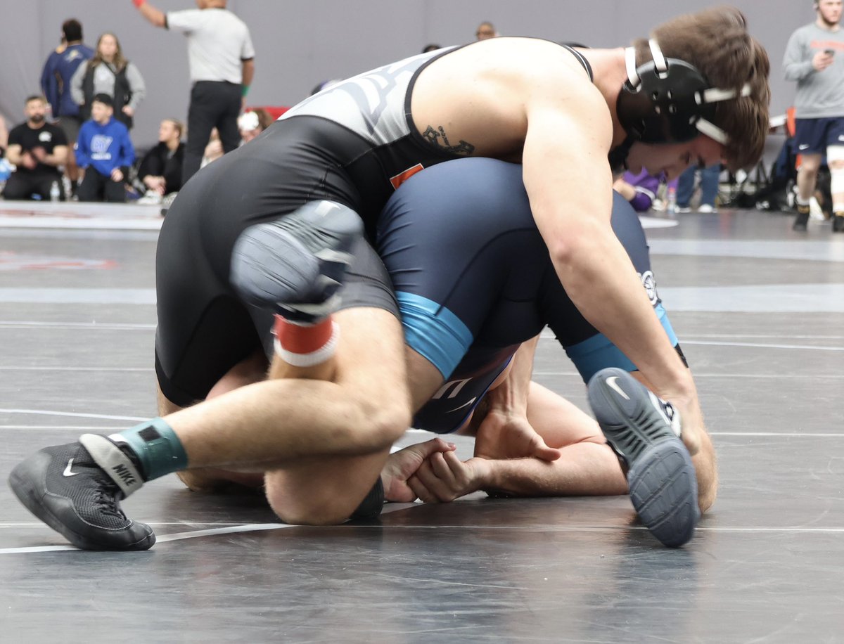 tracylnwilson's tweet photo. 🤼After being out of competition for 8-weeks with a shoulder injury, it was great to see Bode back on the mat. Stay hungry! Great to see Josh as well. 🧡🖤
#Gratitude
#Grit
#Purpose
#AllIn
#WarriorWrestling 
@WilsonBode https://t.co/N8sFNIFNxe