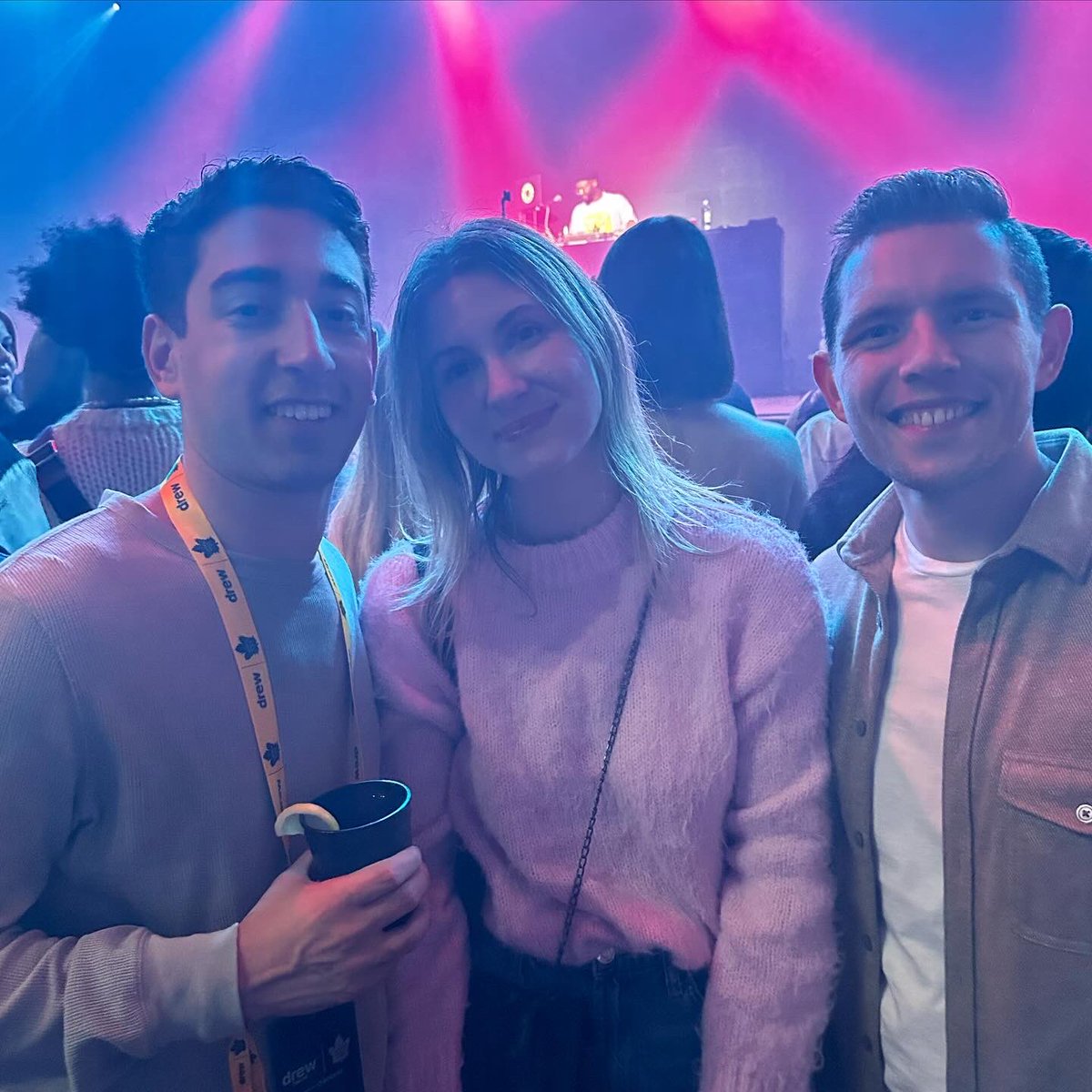 EvanSchall's tweet photo. Fun weekend in Toronto with the @penguins crew for #NHLAllStar. 🤩 https://t.co/WndBxJ8mJc