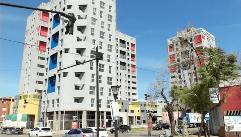 -Espero que los días de calor se terminen rápido.
-Los días de calor: