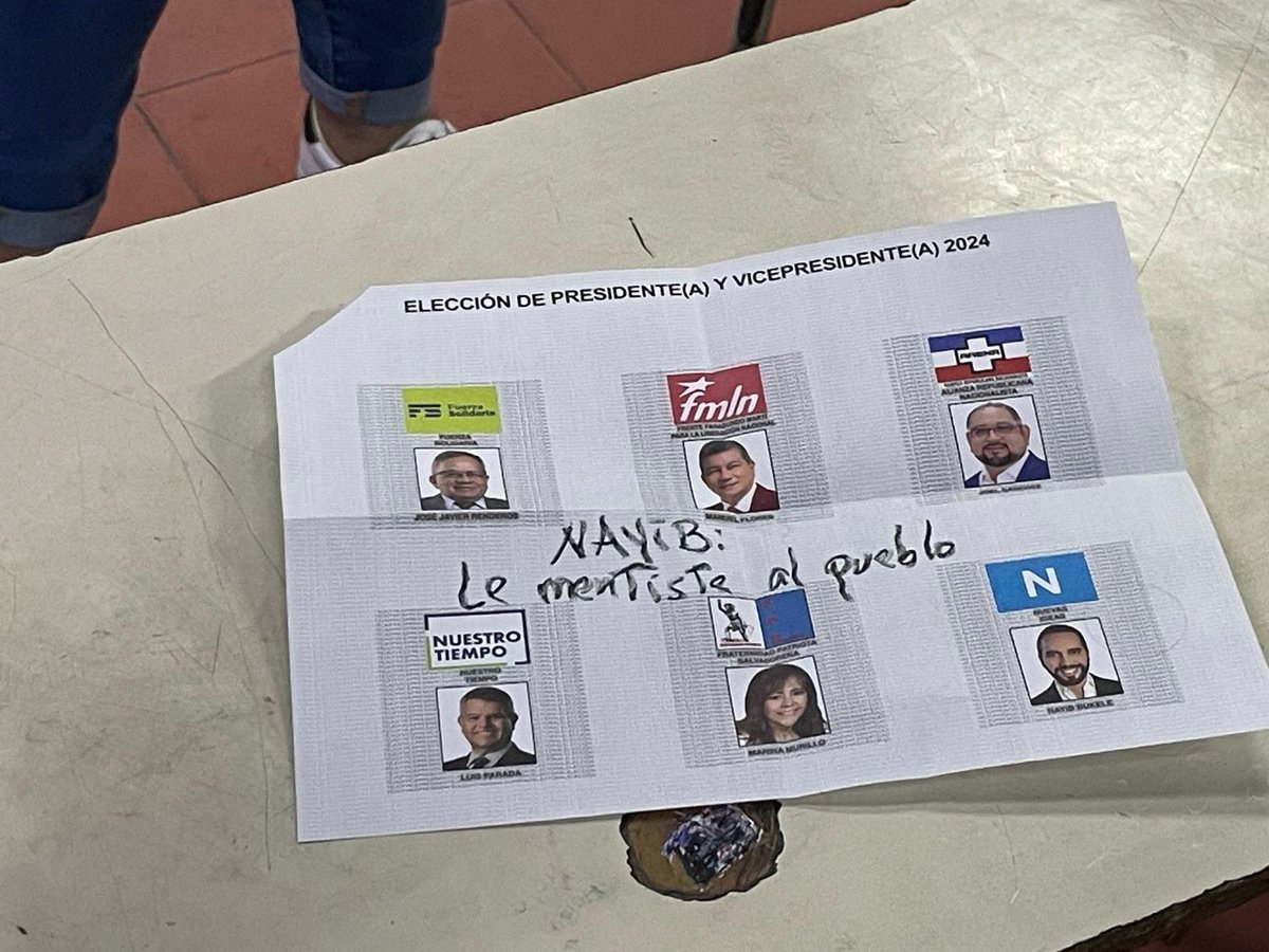 Cipot_e's tweet photo. 🚨🚨🚨Extra🚨🚨🚨

Nayib: Le mentiste al pueblo. 
Anexo pruebas. 

Fin del comunicado. 😎🤭 https://t.co/Msod3n1iEv