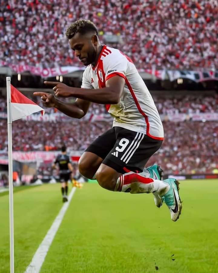 Abel7914's tweet photo. #Borga ganó River carajooooo Sigamos creyendo 💪 https://t.co/oFBYryyZJ9