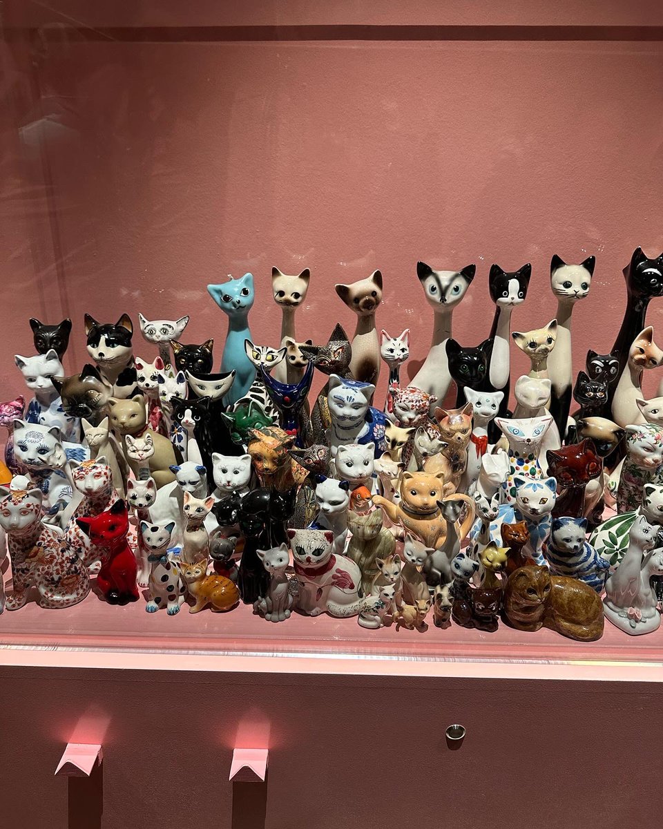 FrancescaEsmee's tweet photo. Such a dream day at the ‘cute’ exhibition in Somerset house today. My inner child and adult self couldn’t feel more aligned with everything I love and proud to be such a girly girl  💕🎀💅❤️🍄❣️

#cute #london #kawaii #happiness https://t.co/3rQDP0NbUa