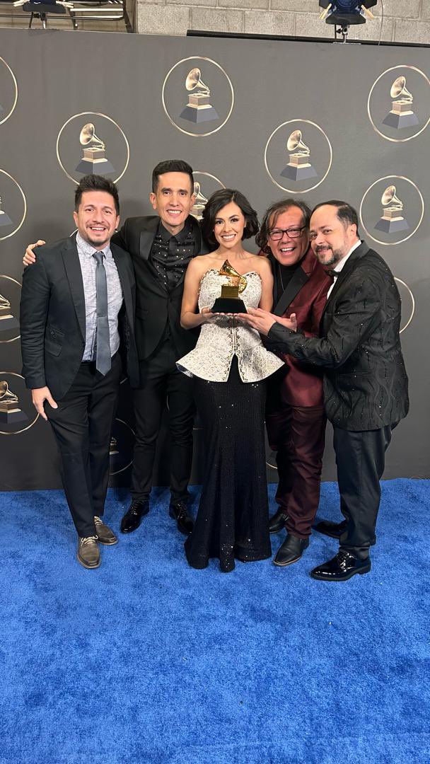 Recibo, en este momento, la grata noticia de que mi amigo Raniero Palm Paolini acaba de ganar en Los Ángeles, California,el grammy americano en la categoria mejor álbum de música para niños 2024, producido y grabado por Raniero con músicos del Táchira para el artista 1,2,3