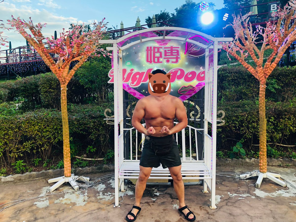 erui_LE's tweet photo. 最近バイト始めた高校生の娘から、

『働くのって数時間だけでもめっちゃ疲れるねんけど、パパは消防署で24時間の泊まり勤務明けで家族の遊びとかイベントに誘ってくるのがすごいのってよく分かったwww』

って言われた🤣 https://t.co/GWwLVT10Zd