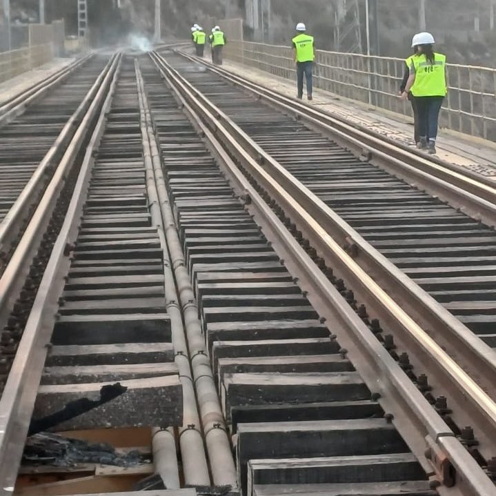 🚨¡Importante!🚨 Debido a la contingencia que afecta a las provincias de Valparaíso y Marga Marga, este Lunes 5 de febrero nuestro servicio permanecerá sin operación. Tras diversas inspección en terreno, estamos trabajando en las pruebas para restablecer parcialmente el