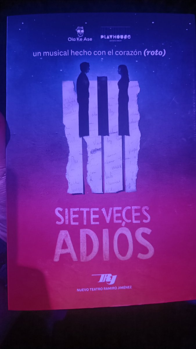 Alan_MLP's tweet photo. Una obra hermosa en la que tú vida amorosa es representada 🥲. Se derraman lágrimas por los buenos recuerdos y los malos recuerdos de una relación 🥹🥹
#sietevecesadios
Una actuación magnífica de @Natalia_Tellez https://t.co/iYbtlLs0Ku