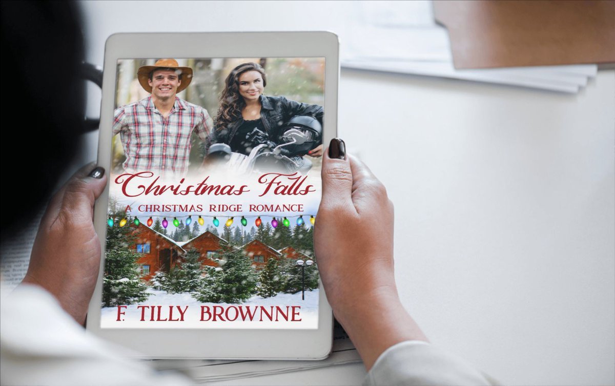 #ChristmasReads! She's not looking to meet a man. He's trying to hide his fame. #BikerGirl meets #Cowboy. Sparks fly. Is he real? Or is she dreaming? buff.ly/3FxCiX9 #ContemporaryFiction #contemporaryromancereads  #ChristmasFalls #IARTG