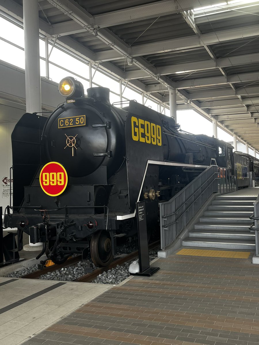 GYwwic's tweet photo. 鉄分多めの日
2月3日(土)
999展観に行く途中にたまたま遭遇した https://t.co/TWkMW0JL8q