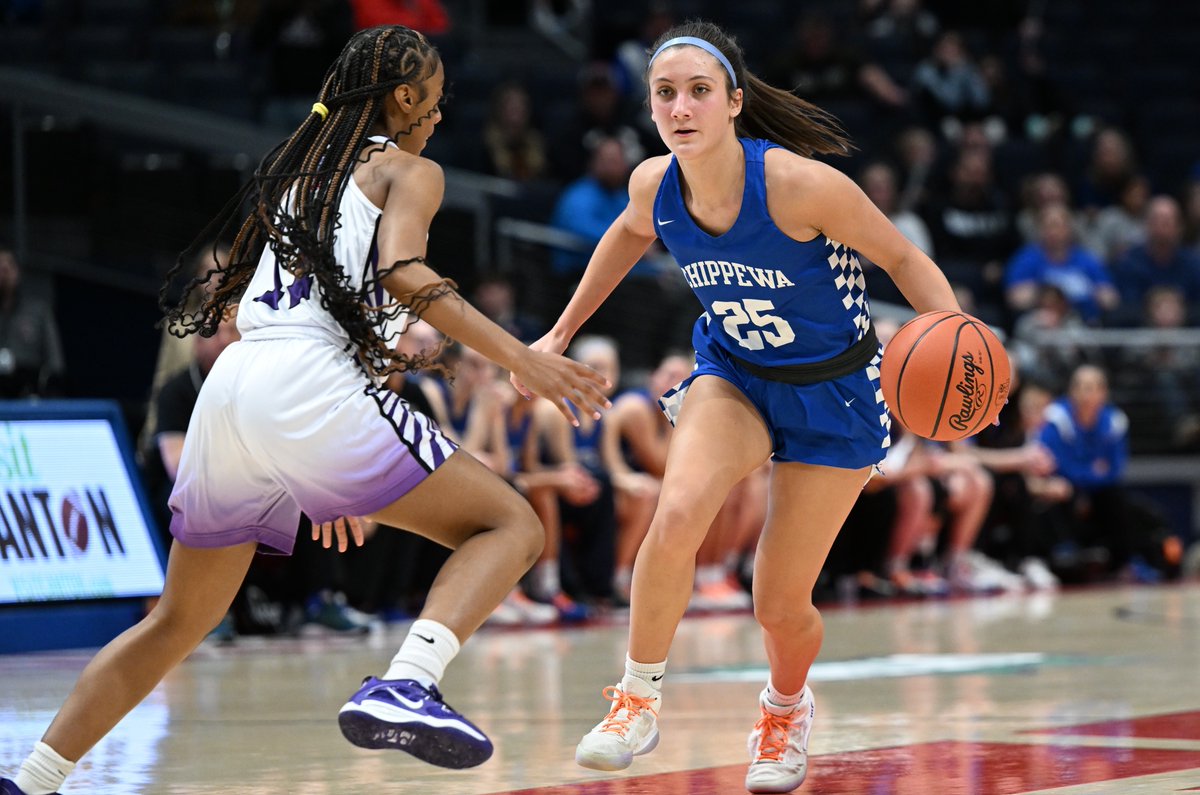 🏀 #OHSAA GIRLS BASKETBALL: The road to Dayton is set! Statewide tournament brackets are now posted. Teams will be populated into the Central District brackets later tonight.

Brackets: ohsaa.org/Sports-Tournam…

Girls basketball homepage: ohsaa.org/sports/girlsba…