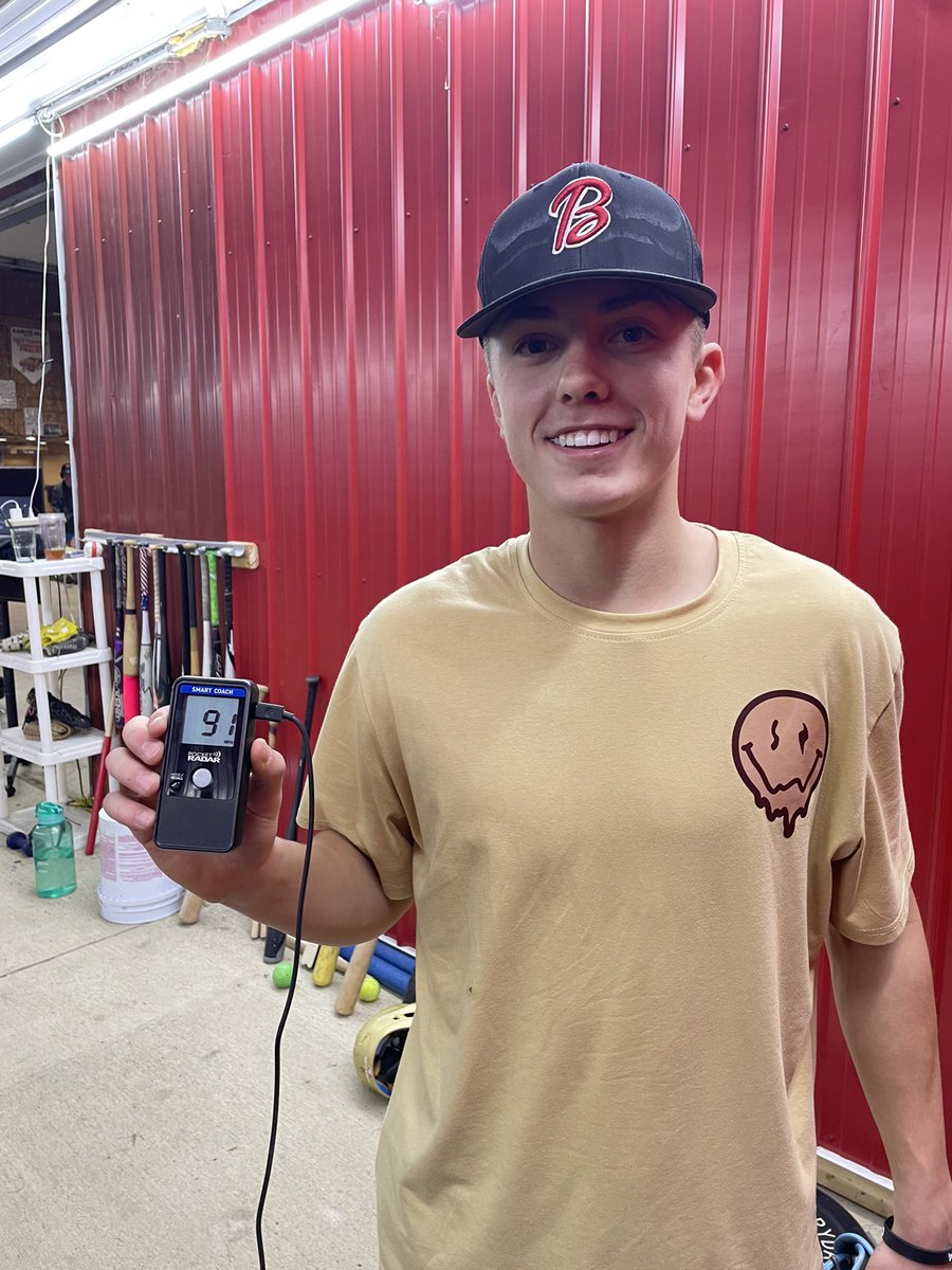 GraysonBradber2's tweet photo. First time going 100% off a mound since injury! Sat 87-89 + new PR of 91!
@CCEBaseball @PBRIndiana @tframe4 @JustinBarber16 @indwesbaseball @ButlerUBaseball @MastodonBSB @ValpoBaseball @UICFlames https://t.co/H4t5UoA6i1
