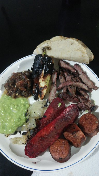 A comer https://t.co/vF1LOsmwf0<a href="/tag/mexican"class="tags"><span>#mexican</span></a><a href="/tag/heritage"class="tags"><span>#heritage</span></a><a href="/tag/cultural"class="tags"><span>#cultural</span></a><a href="/tag/feriadeleon"class="tags"><span>#feriadeleon</span></a><a href="/tag/fe"class="tags"><span>#fe</span></a>