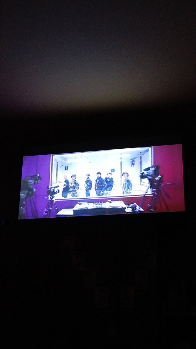 nivaela_134340's tweet photo. 🎙️💜
#MicDropDay #February4thMicDropDay  #BTSMicDrop
#MicDrop #BTS https://t.co/HlldjyXAsJ