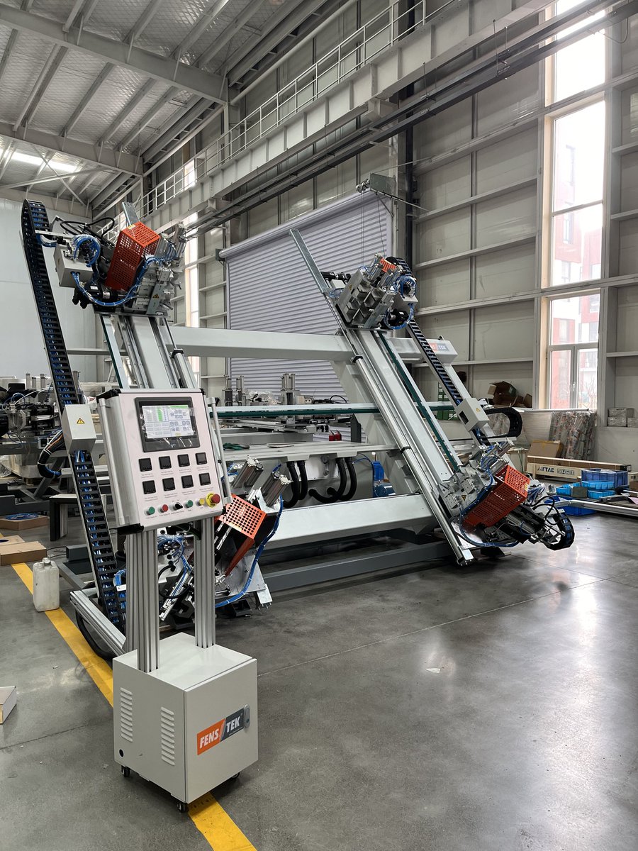 One more shipment before Chinese new year holiday! Loading our vertical four point welding machine with one top open container.
#FENSTEK #upvcmachines #Windows #doors #upvcprofiles #manufaturer #fabricator