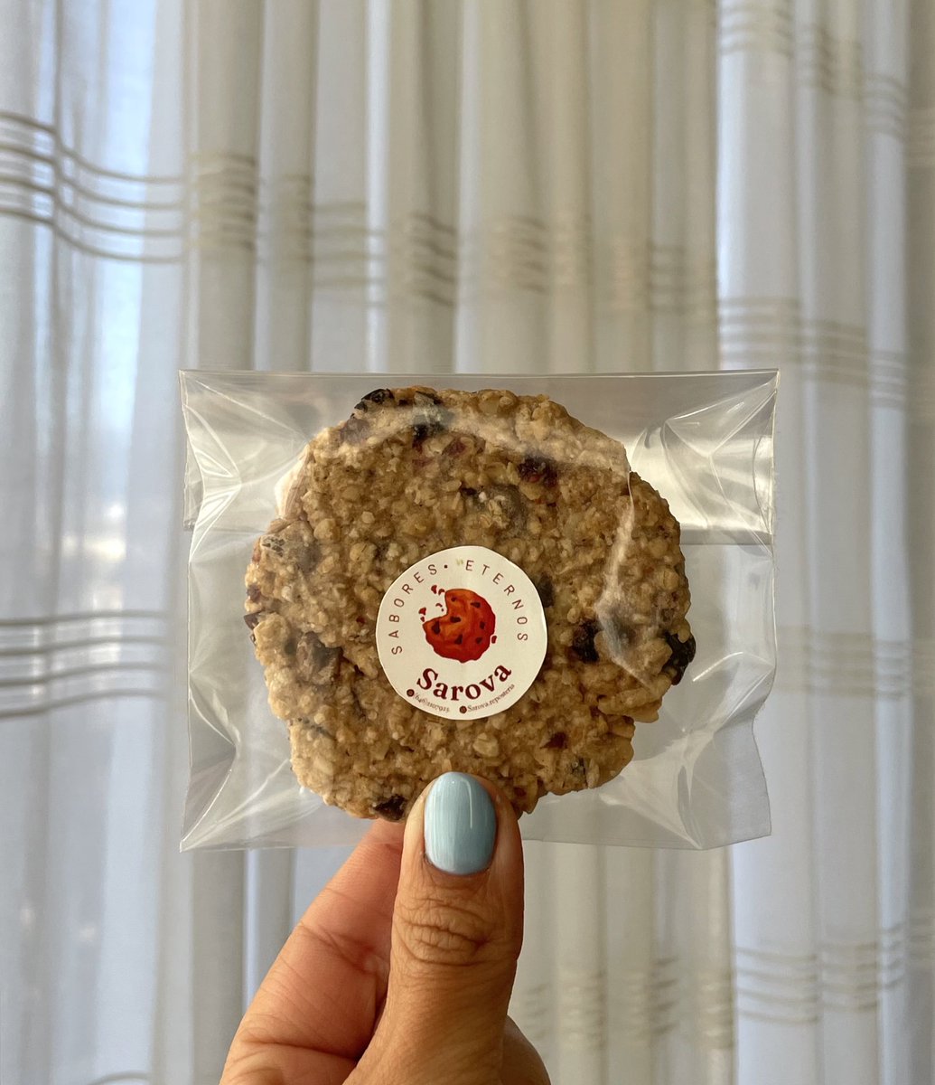 daniela_soltero's tweet photo. Aquí también lo voy a compartir jojo, vendo galletitas de avena, coco, pasteles , pays y lo q sea q se les antoje, 3B https://t.co/zF15K4KxJZ