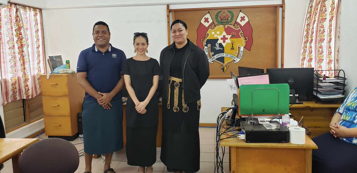 UNOCHA_Pacific's tweet photo. OCHA Pacific was in Tonga supporting the National Disaster Risk Management Office (NDRMO) office to upskill local staff for developing Initial Damage Assessments dashboards.
 
📈Proper information management processes and coordination are vital for efficient emergency response! https://t.co/VjXuC4zYsu
