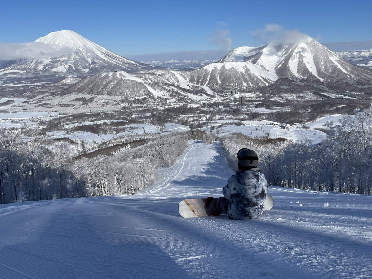 Lassie_86's tweet photo. 朝イチ絶景独り占めのルスツ!
ベストコンディション!!
#RUPOW
#パウダー
#未踏の圧雪バーン https://t.co/ABUI3Y2vr9