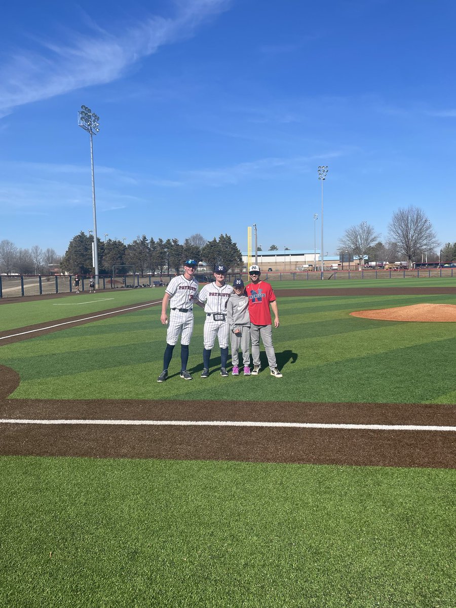 NWSCC_Baseball's tweet photo. Great opening weekend for NWSCC ⚾️. Pumped to have former Patriot Wes Todd &amp; his son Maddox to throw out the 1st pitch on opening day. #alumni https://t.co/YkStARcfIy