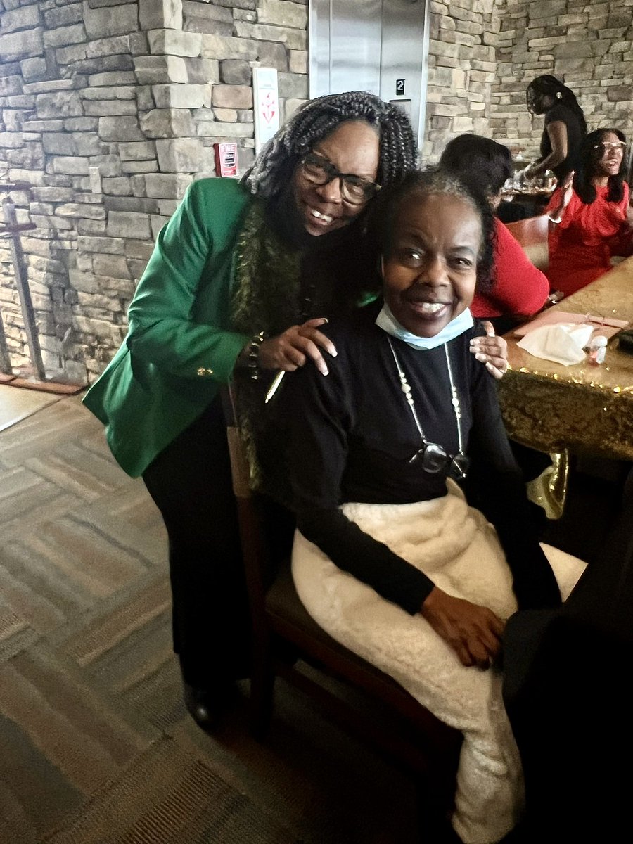 The Oklahoma City (OK) Chapter celebrating American Heart Health Month at chapter meeting! #LinksInc #OKCLinks #LinksWearRed #OurHearts #Friendship