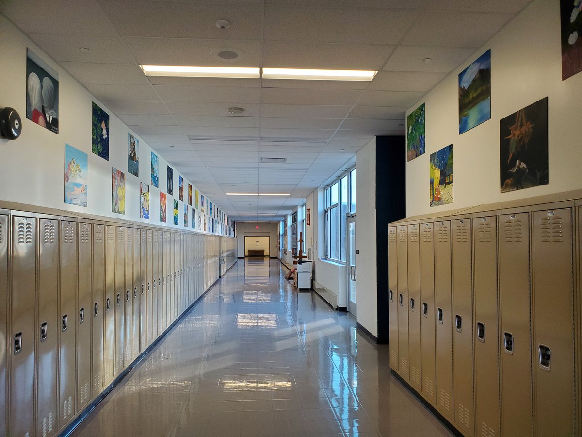 BereaMidpark4n6's tweet photo. This week's venue vistas are from Olmsted Falls High School! #ThanksforHosting #NiceCaferia https://t.co/JDhdRiq5Wr