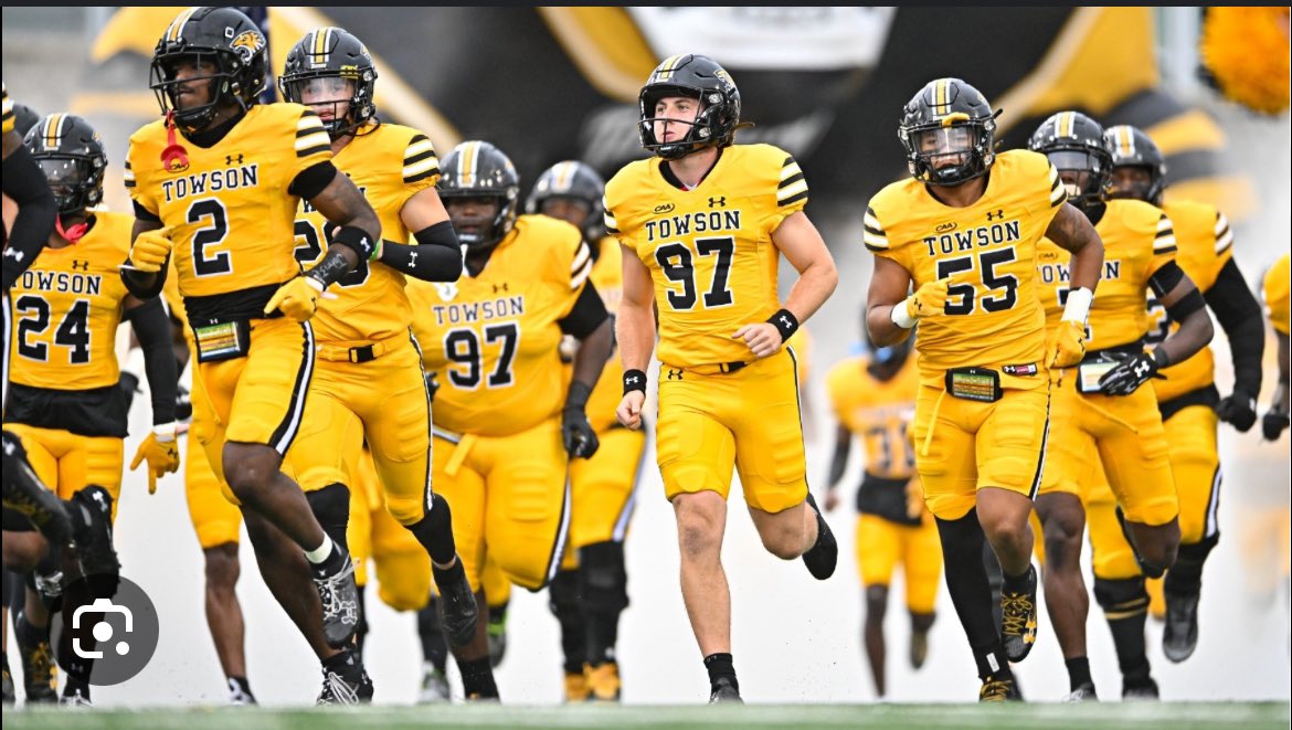 _chrishiggins1's tweet photo. #AGTG After a great call with @CoachTWach I’m excited to announce I receive a D1 offer to @Towson_FB @CoachWayneLance @ShoresFootball https://t.co/lU0tMcAQsF