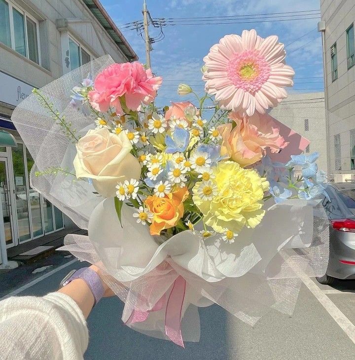 _ohyeju's tweet photo. May your day be filled with joy, laughter, and all the love you deserve. 💗💗💗
Again,Happy Birthday to my beloved birthday girl, minju unniee !

 iloveyouuu💖 https://t.co/dE5WbhDp5h