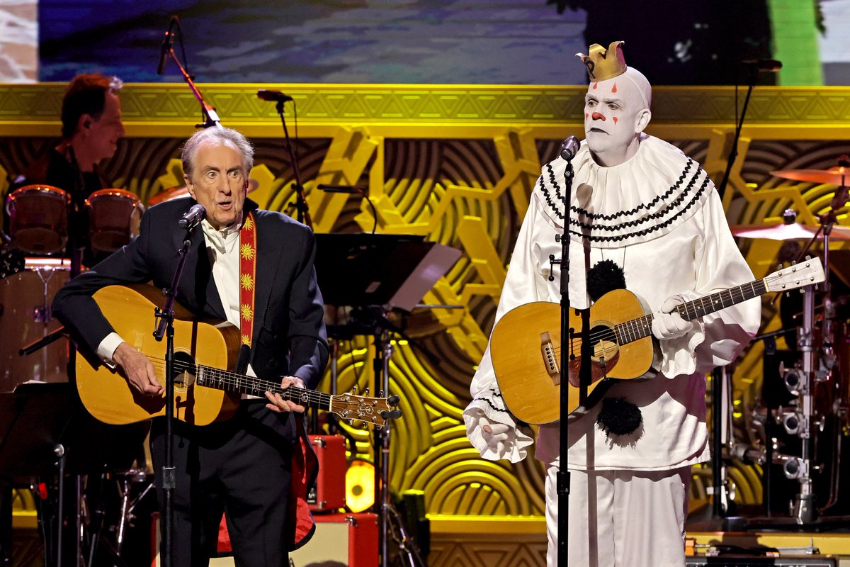 Eric Idle tweet media