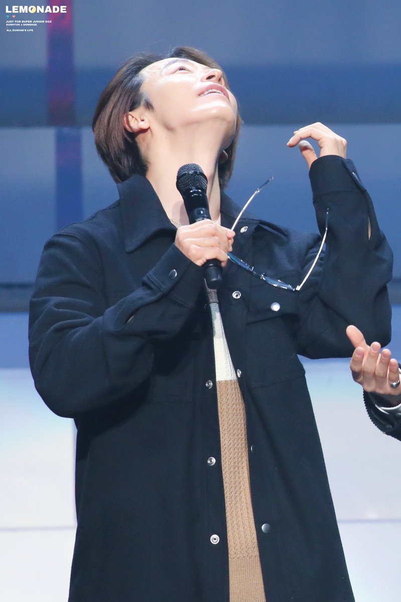 240204 L.S.S THE SHOW DAY 동해

너무 예뻐…

#동해 #이동해 #DONGHAE 
#슈퍼주니어 #SUPERJUNIOR
<a href="/donghae861015/">Super Junior 이동해</a>