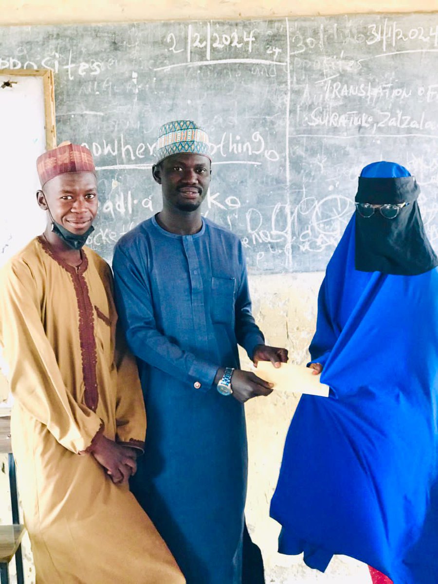 sulememory's tweet photo. TUDUN MURTALA STUDENTS ASSOCIATION.
#TUMSA
On Sunday, February 4, 2024, earlier in the morning, we give out JAMB slots to some of our students that we've been training for JAMB examinations for over seven months. We believed those students could score above average. https://t.co/6cSNq0RbkF