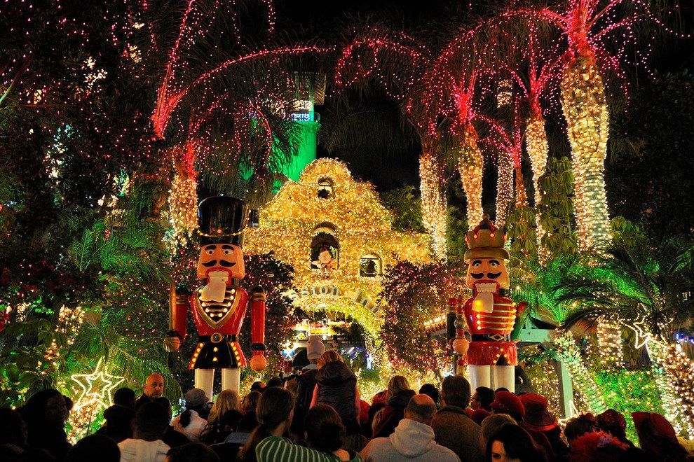 ucfoodietv's tweet image. Great CA Hotel. Just ask many Presidents about the Mission Inn buff.ly/3S0Od5O #MissionInn #RiversideCA #travel #food #wine #mixology #golf #UndercoverJetsetter #JohnDaly #SusanAnzalone #TravelLikeALocal #shotOniPhone #offbeatenpath #wingdingTV #DBTV #Vacation