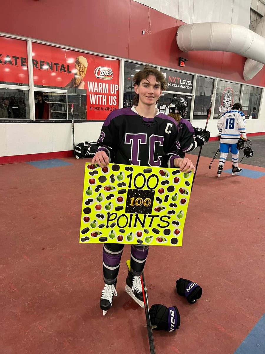 GarrettB13318's tweet photo. Proud of this kid....100th career high school point today. Keep gettin after it! https://t.co/FkVlOUKOUR
