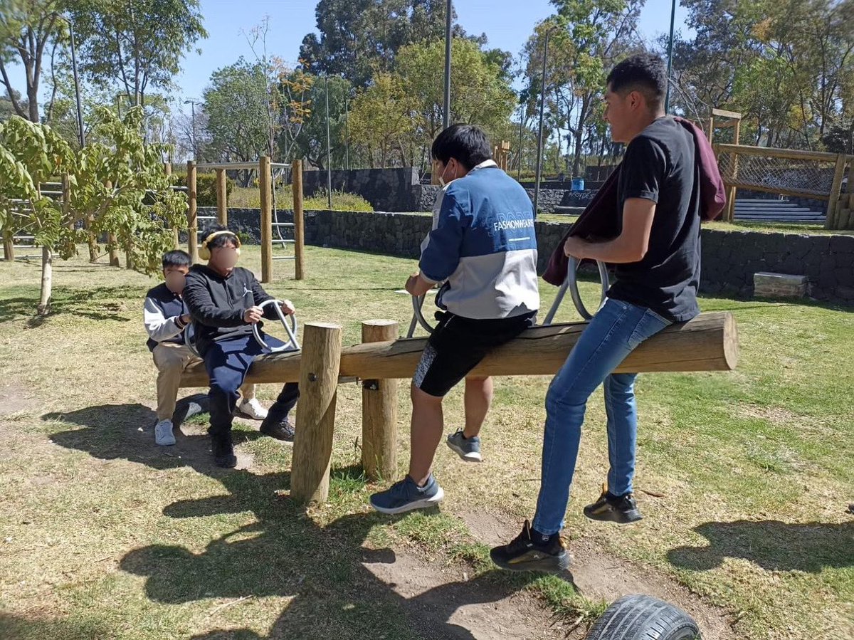 DIF_NMX's tweet photo. Niños y adolescentes de los Centros del #SNDIF #Amanecer y #CAHOVA disfrutaron de un día de diversión en el Semillero de #Parkour de @VinculaCultura, @cultura_mx.

¡Las niñas, niños y adolescentes tienen derecho a disfrutar del juego y la sana convivencia para su desarrollo! 🤸🏻✨ https://t.co/88rgQkLV5W