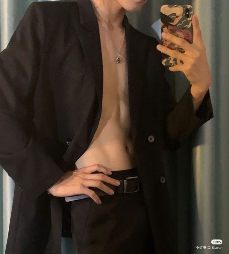 ScaraSeung's tweet photo. ☺️ hehe https://t.co/vJHuAhrLK4