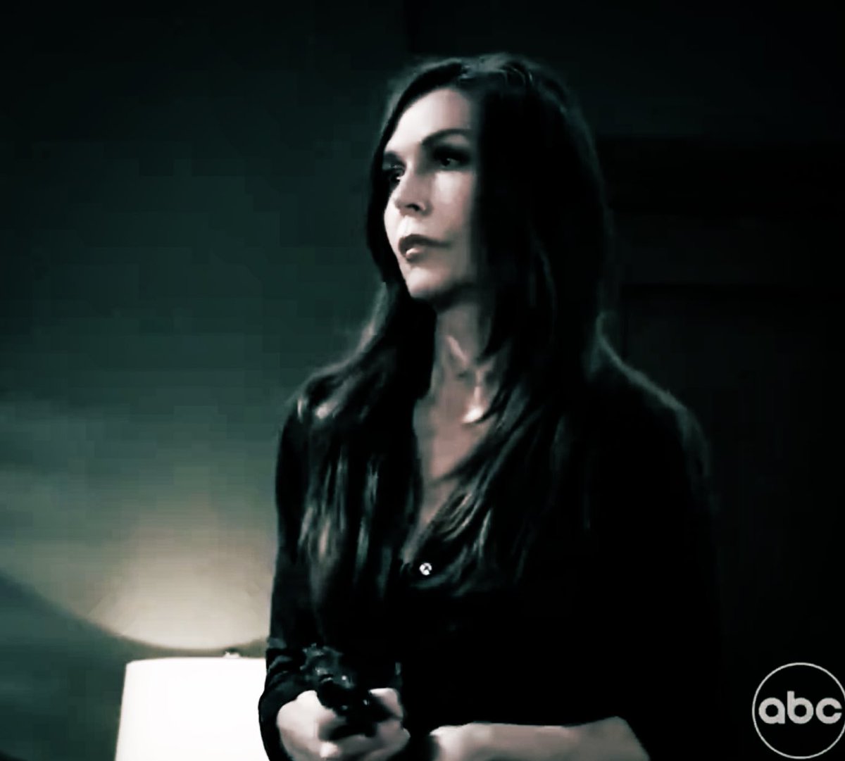 Annasbesttop1's tweet photo. @GeneralHospital Bring it! Iβm here for more of Anna being a badass!ππ€ππππ΅π»ββοΈ #gh #bestcharacterEVER #Finfan https://t.co/1BBuUGQnym