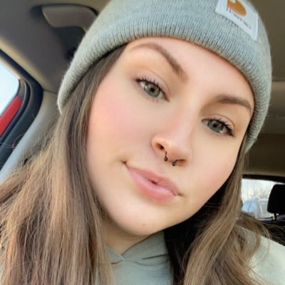 yoooitslily's tweet photo. I’m that pretty mf yall 🥰 #NewProfilePic https://t.co/i1SdwZZMd6