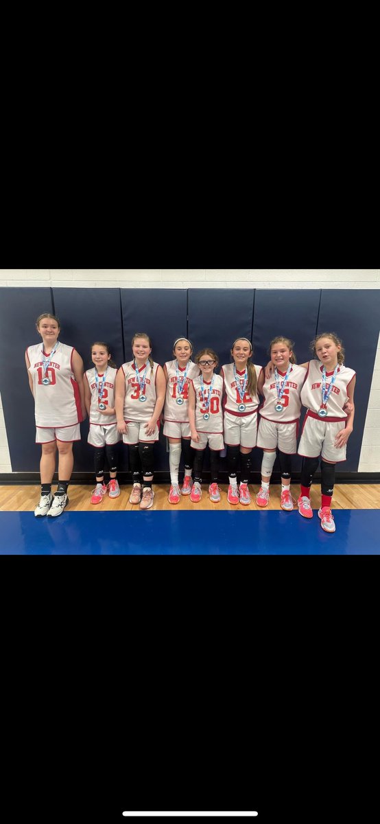 Back to back undefeated weekends! Played some really good competition and avenged a loss from a couple of weeks ago. Officially on to aau ball
