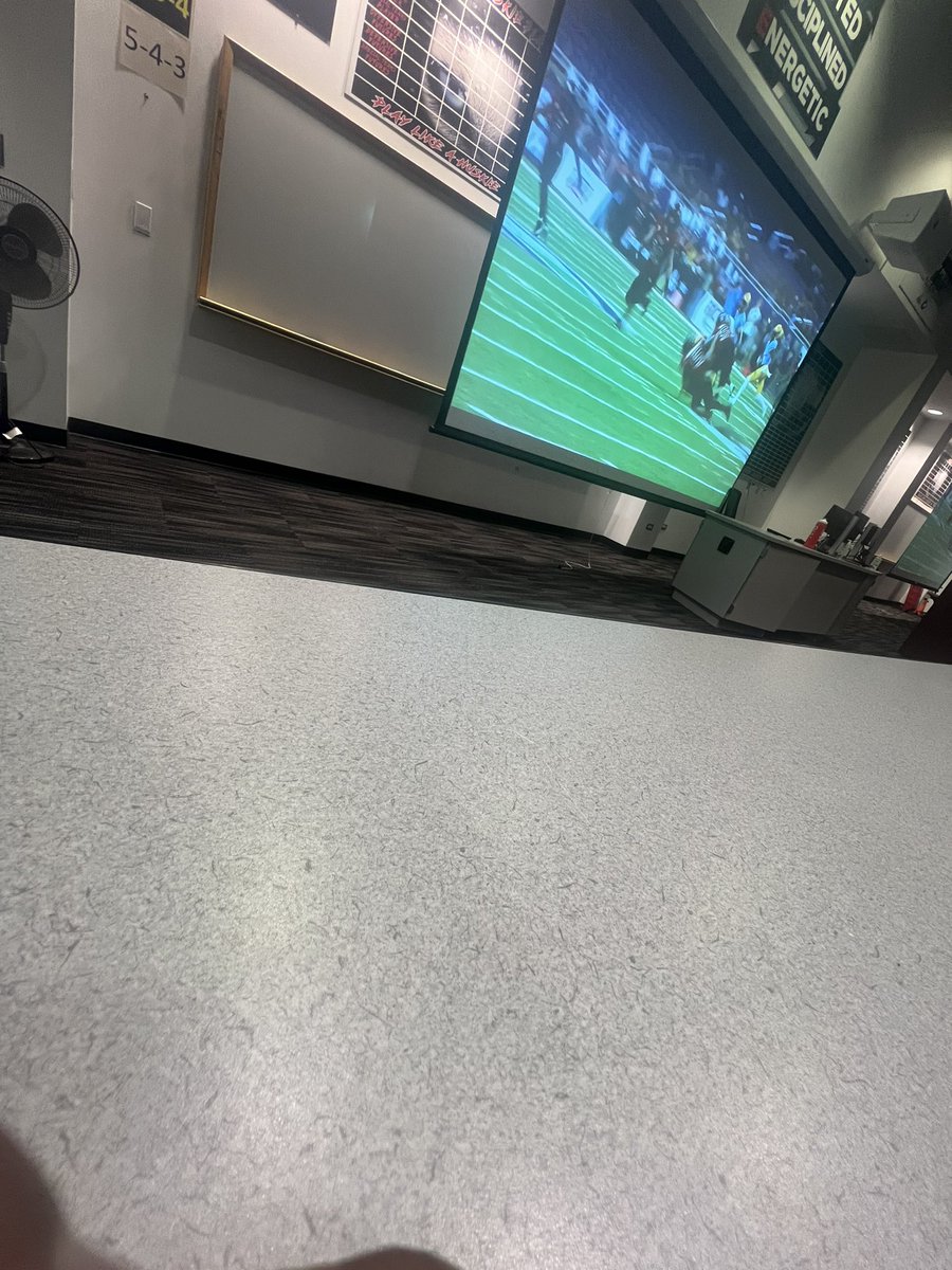 _CharlesASmith's tweet photo. Blessed to have a great junior day visit at NIU thanks @CoachMooreNIU @NickBenedetto_ for a great experience! https://t.co/BbK33sHtbA