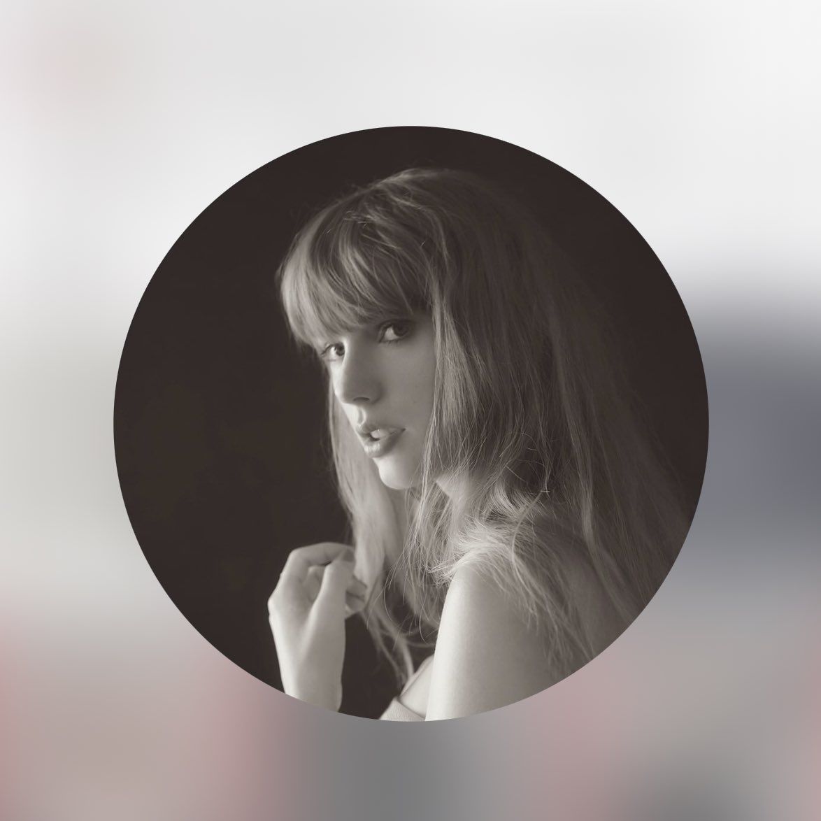 📷| Taylor Swift for "The Tortured Poet’s Department"