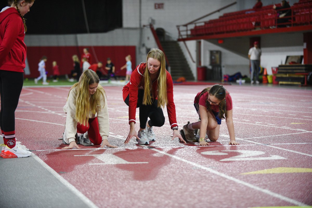 South Dakota Track & Field / Cross Country tweet media