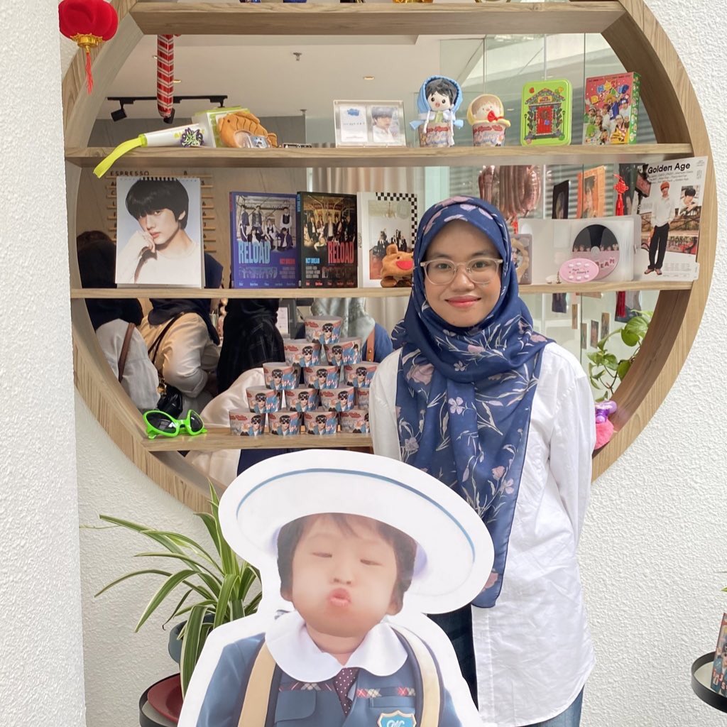 kkultaeraeee's tweet photo. yang penting jisung dengan sijeuni semua comel ๐
#loveagain_ILJS
#PJSMY_Cosmic_Enigma
#MyctzenwithJwi
#OurSpaceLeaderParkJisung https://t.co/cyOci1Vz4t